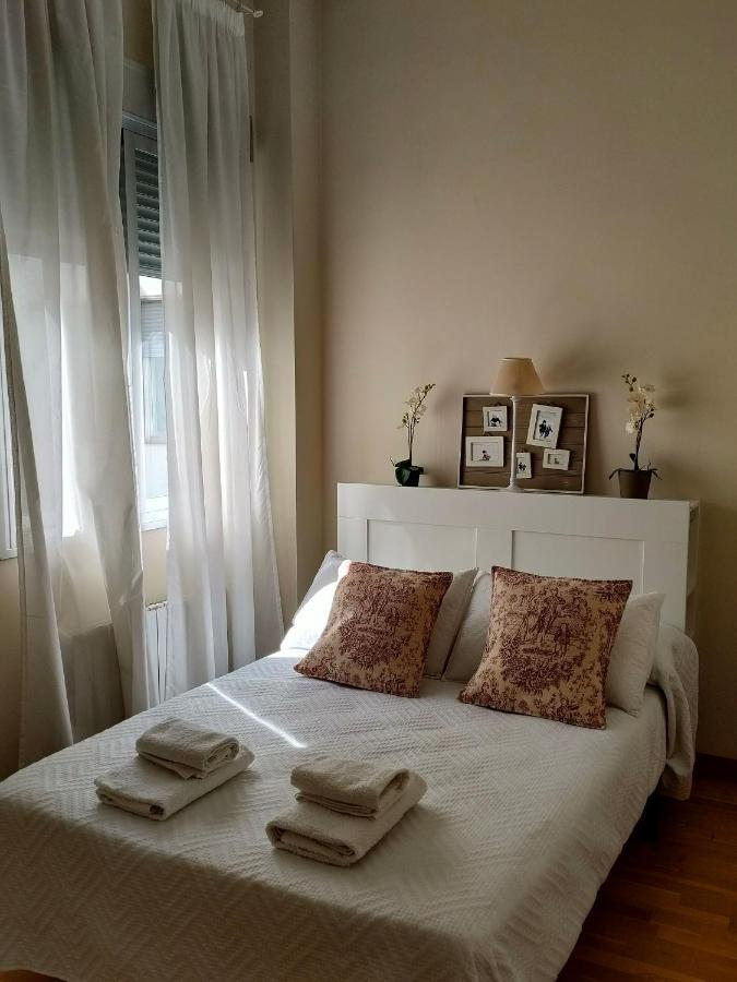 Apartamento Nueva Del Santisimo Granada Eksteriør billede
