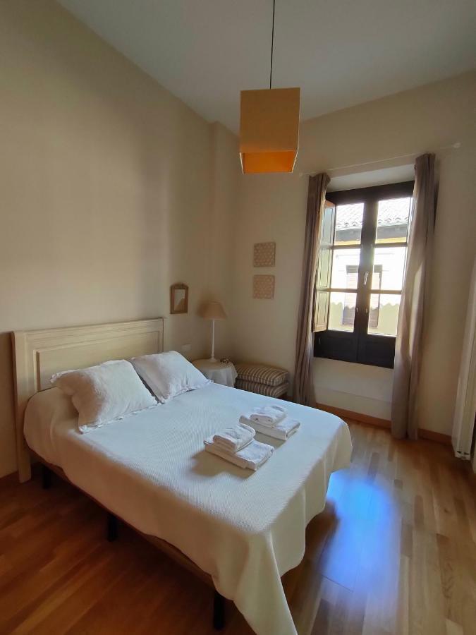 Apartamento Nueva Del Santisimo Granada Eksteriør billede